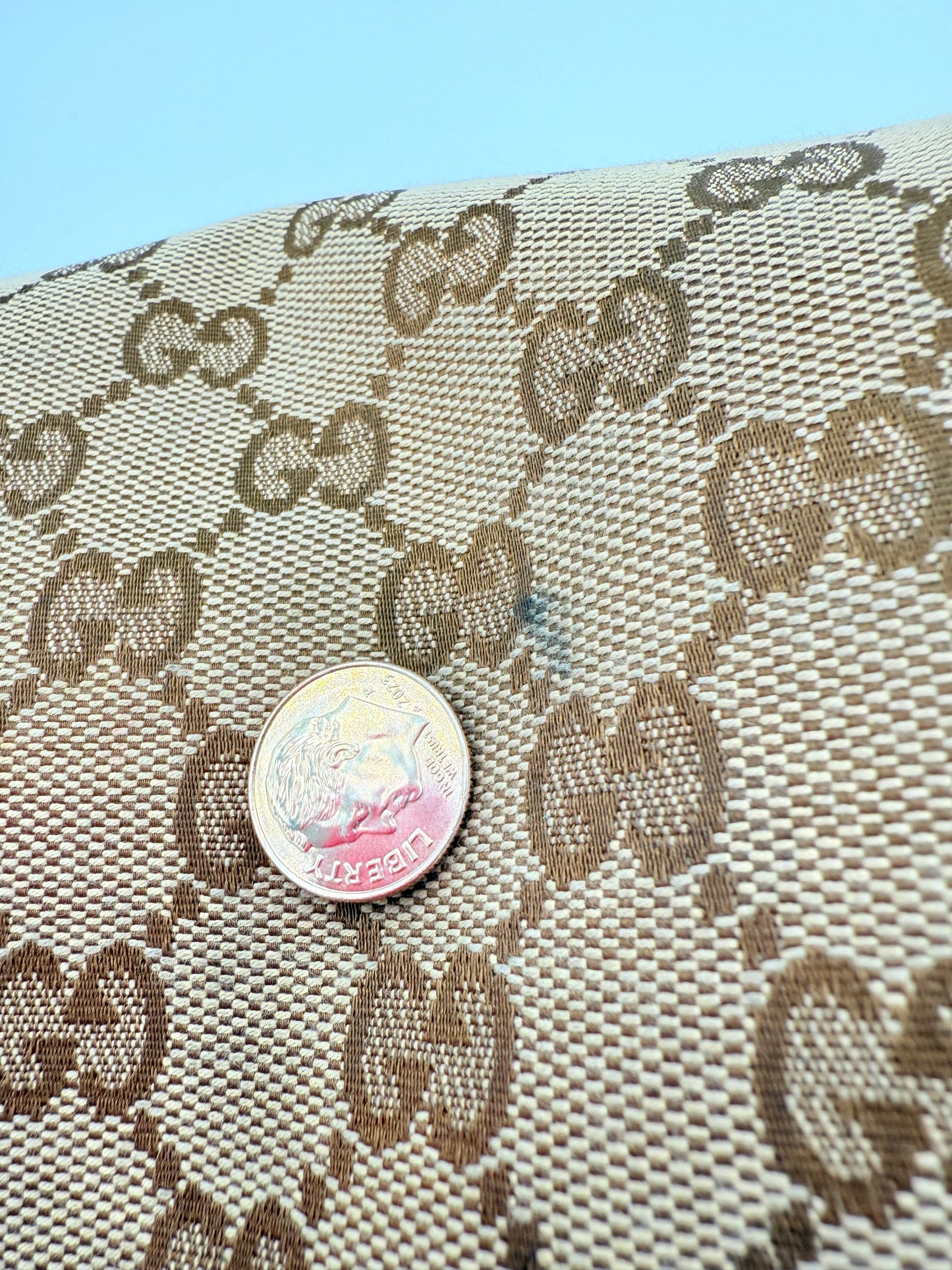 Crossbody Luxury Designer By Gucci In Tan, Size:Medium