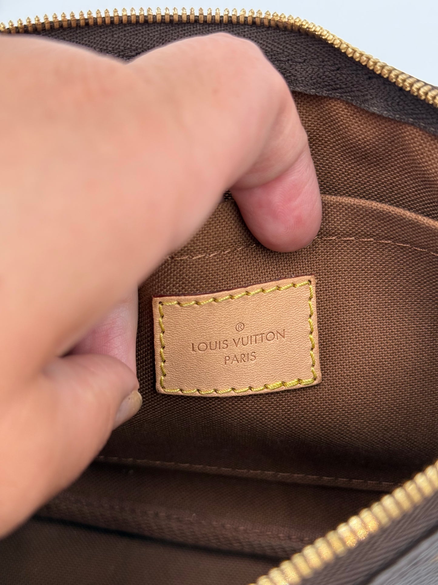 Crossbody Luxury Designer By Louis Vuitton In Brown & Pink, Size:Medium