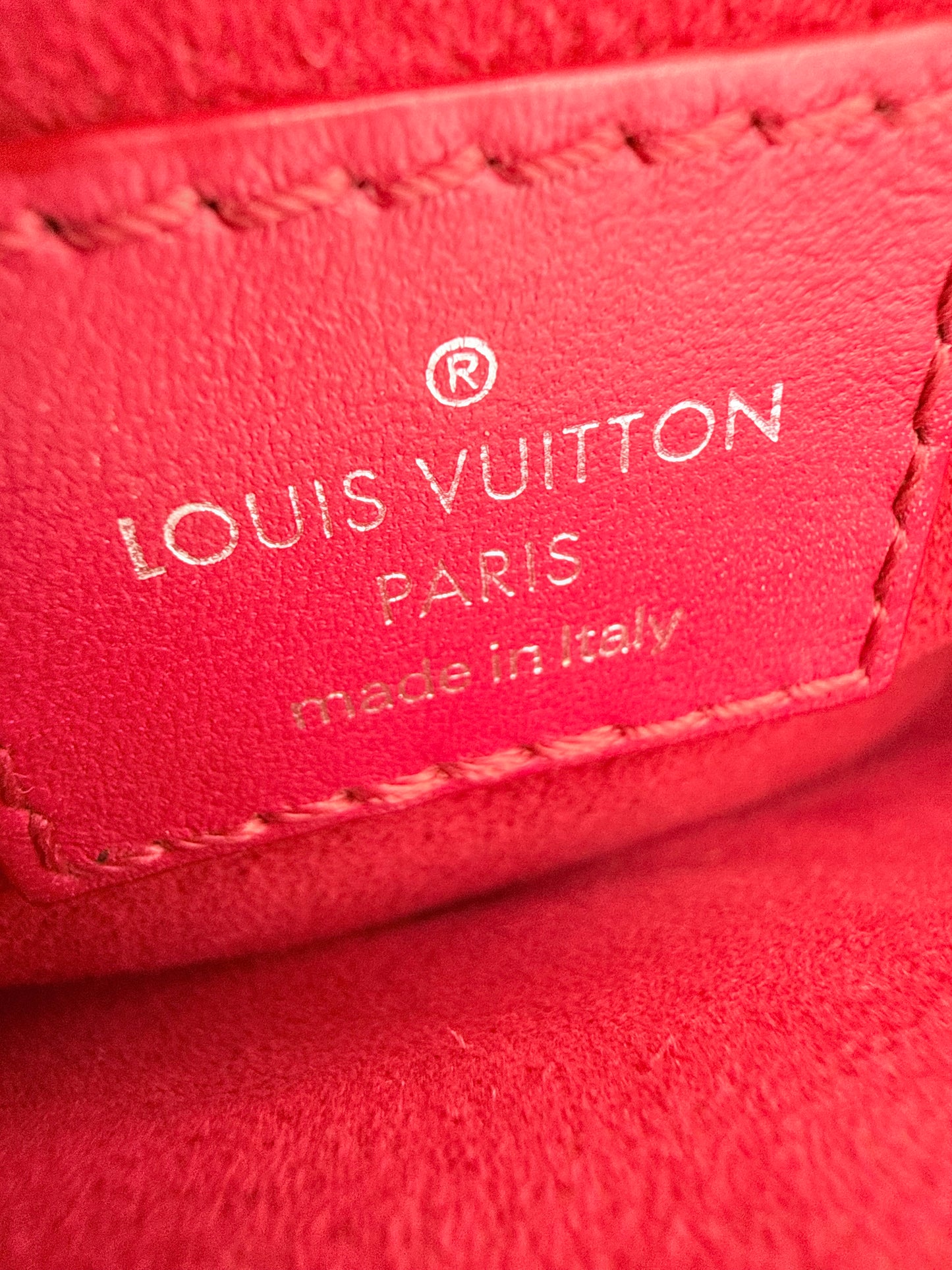 Handbag Luxury Designer By Louis Vuitton In Red, Size:Medium