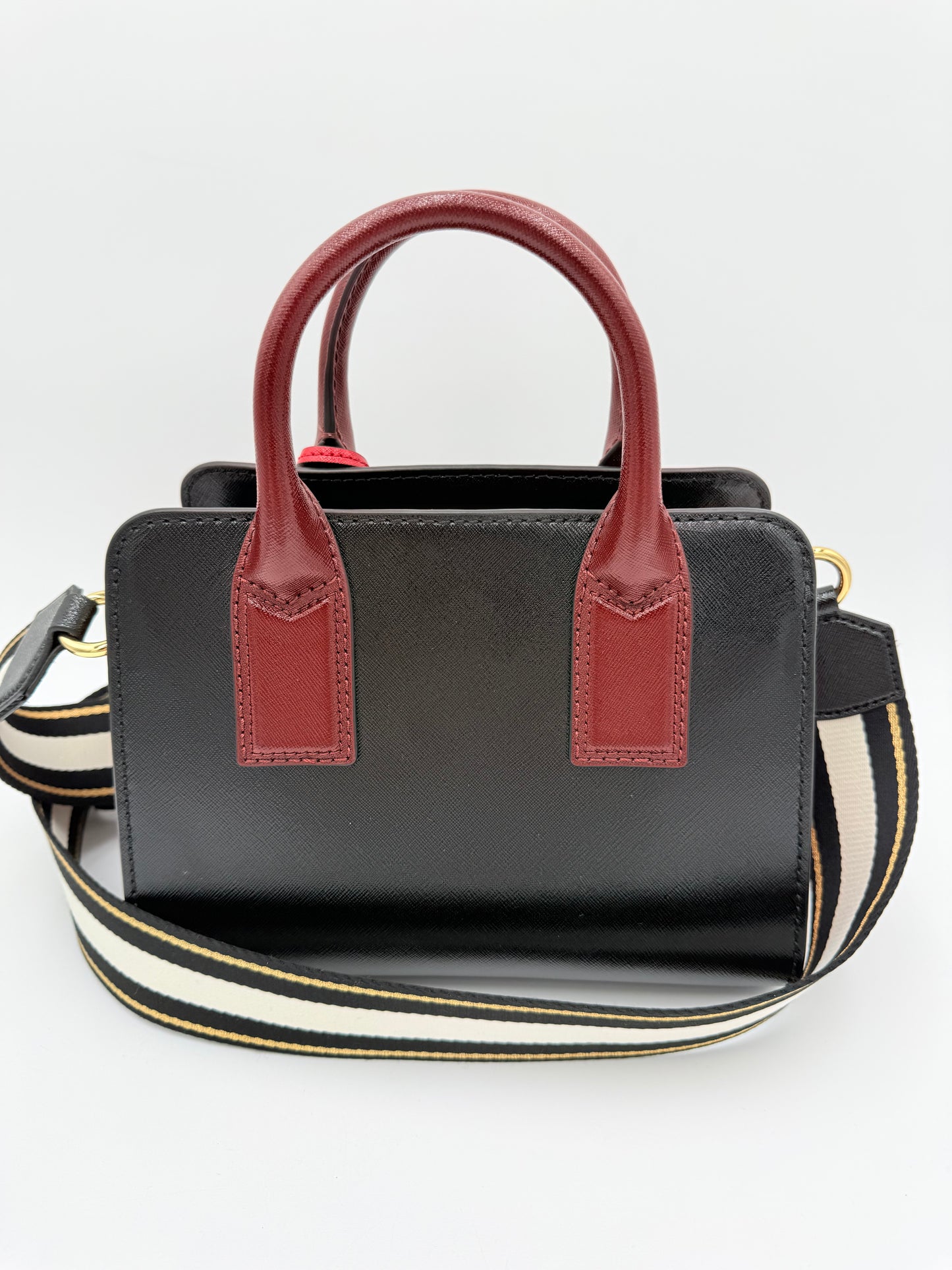 Handbag Luxury Designer By Marc Jacobs In Black & Red, Size:Medium