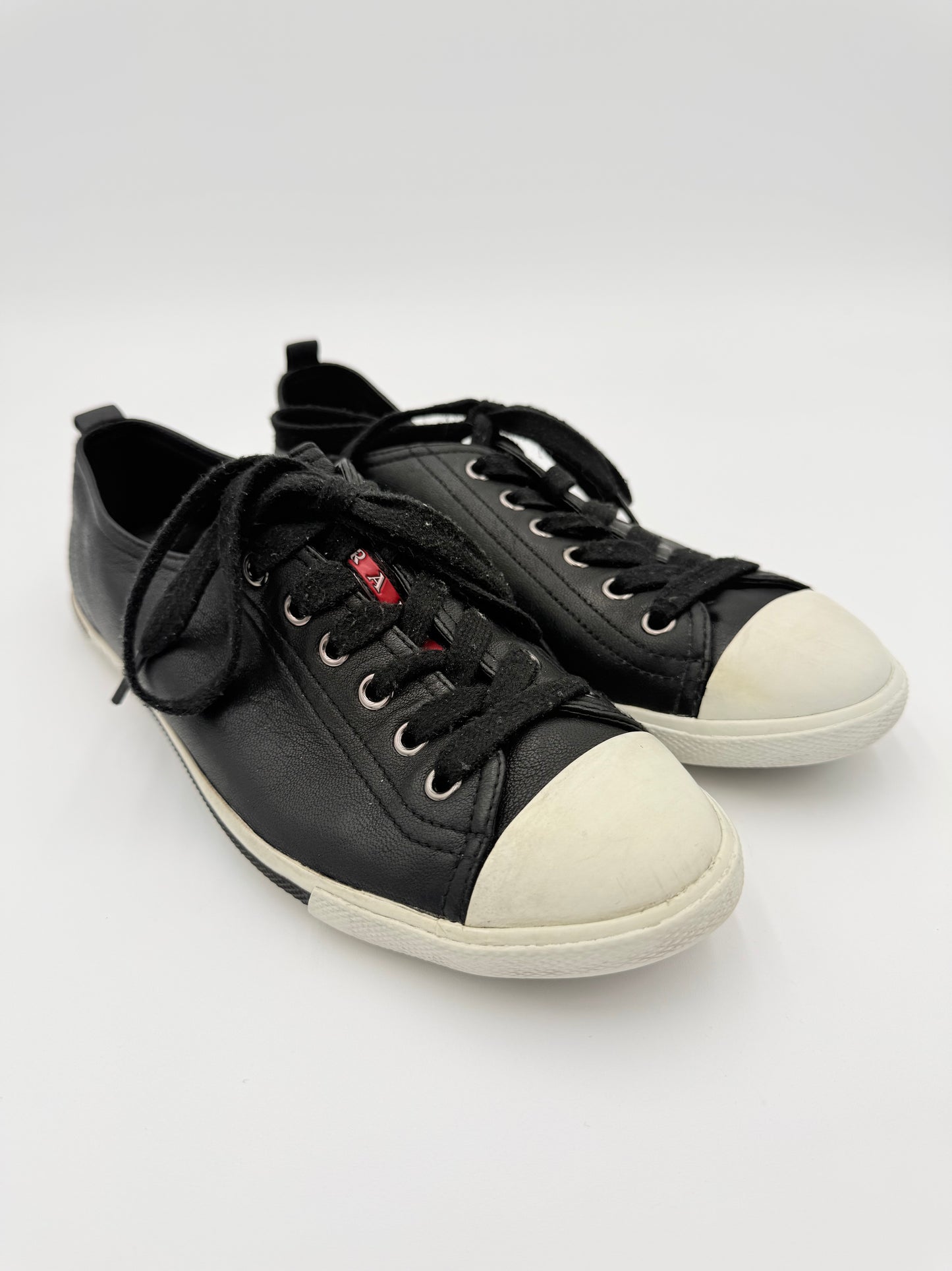 Shoes Luxury Designer By Prada In Black, Size:10