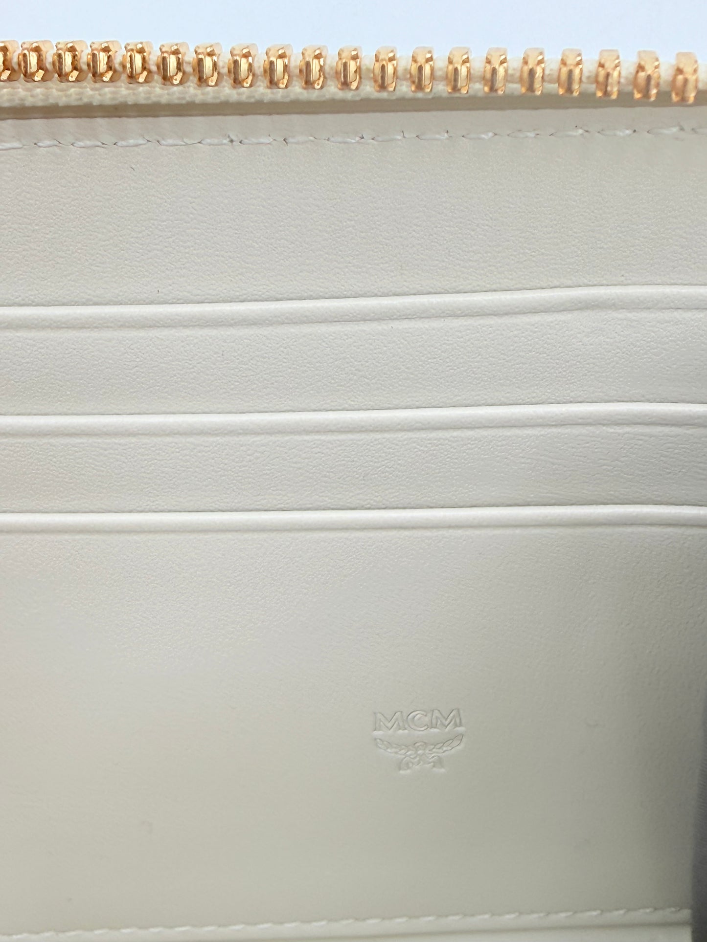 Wallet Luxury Designer By Mcm In White, Size:Large