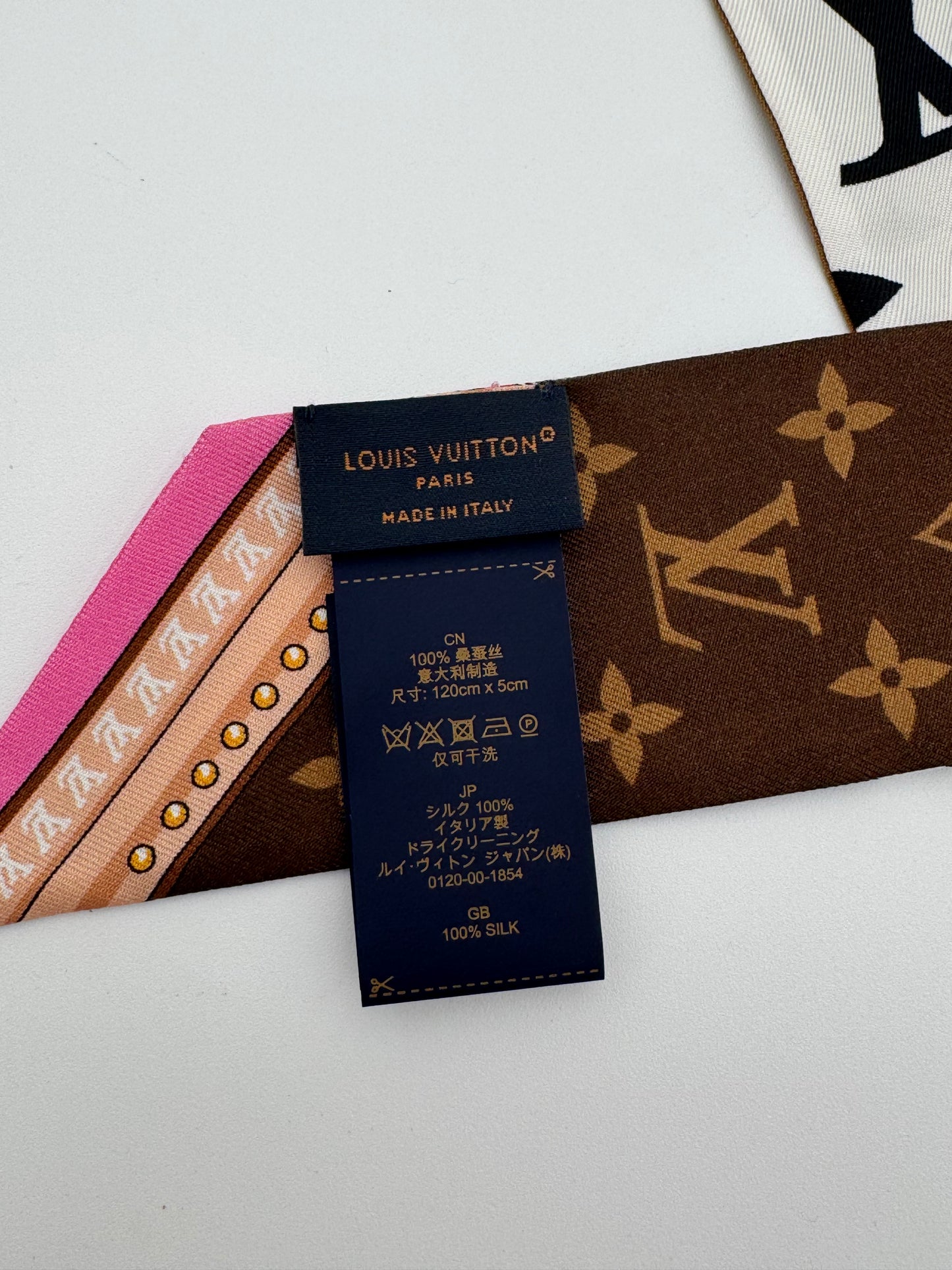 Scarf Luxury Designer By Louis Vuitton In Multi