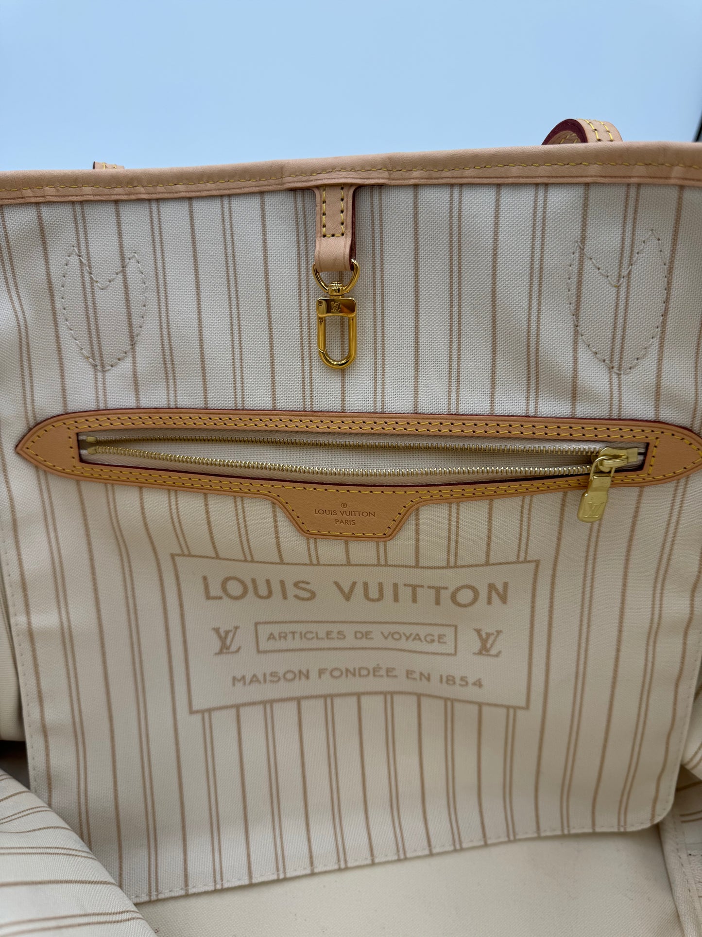 Tote Luxury Designer By Louis Vuitton In Blue & Cream, Size:Medium