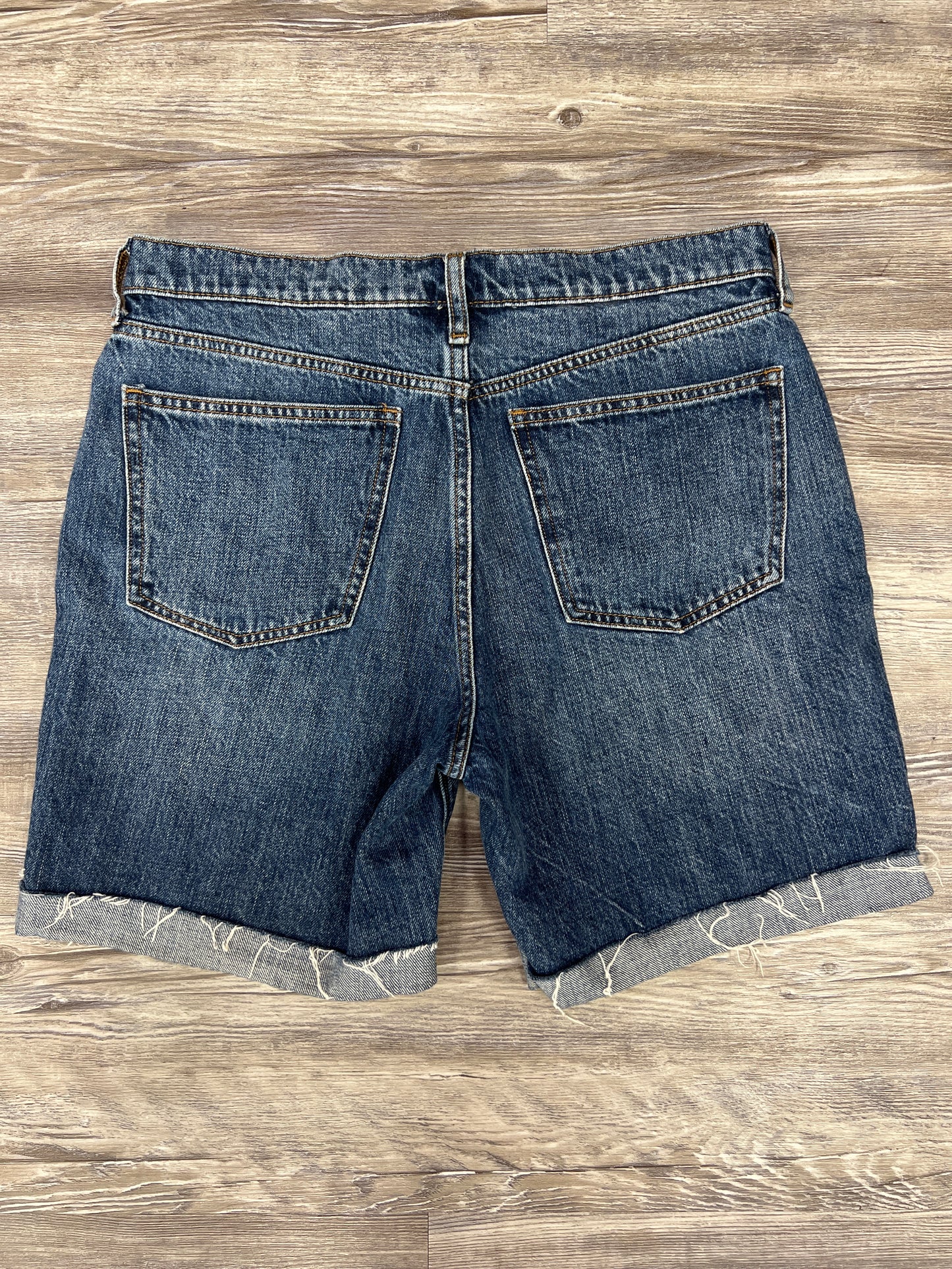 Shorts By Gap Size: 4